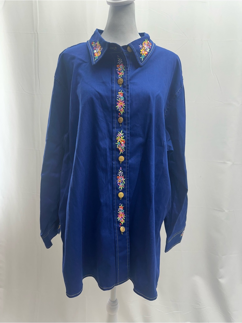 Bob Mackie Wearable Art Royal Blue Embroidered Button Tunic 2X - Picture 1 of 7